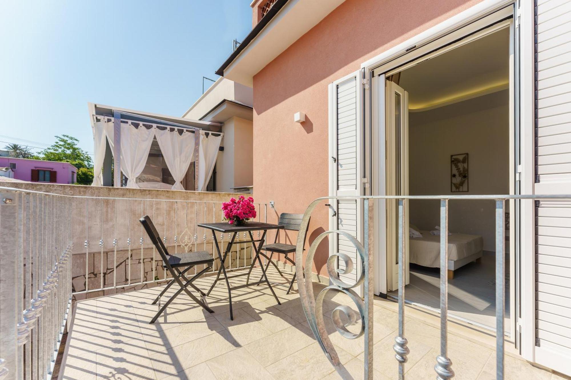 Le Jardin Bed & Breakfast Procida Bagian luar foto